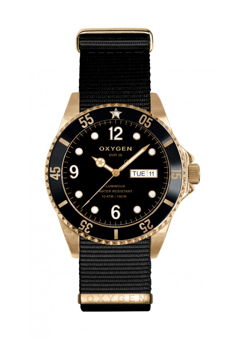 black diver watch